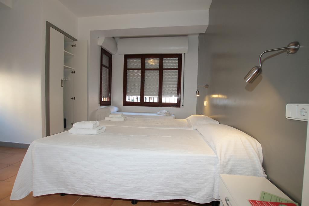 Hostal Ripoll Ibiza المظهر الخارجي الصورة